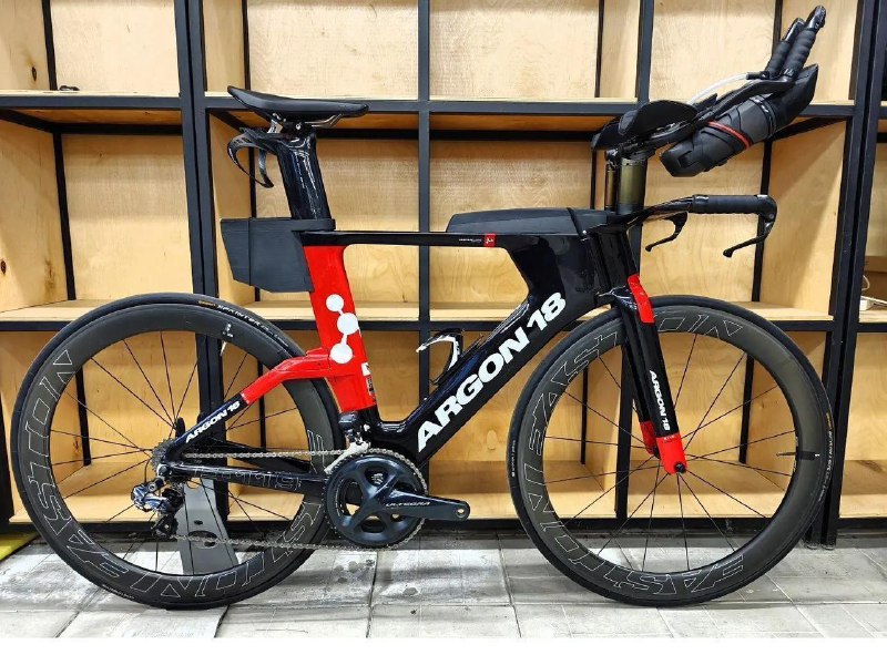 ВЕЛОСИПЕД ДЛЯ ТРИАТЛОНА ARGON 18 E119 TRI ULT DI2