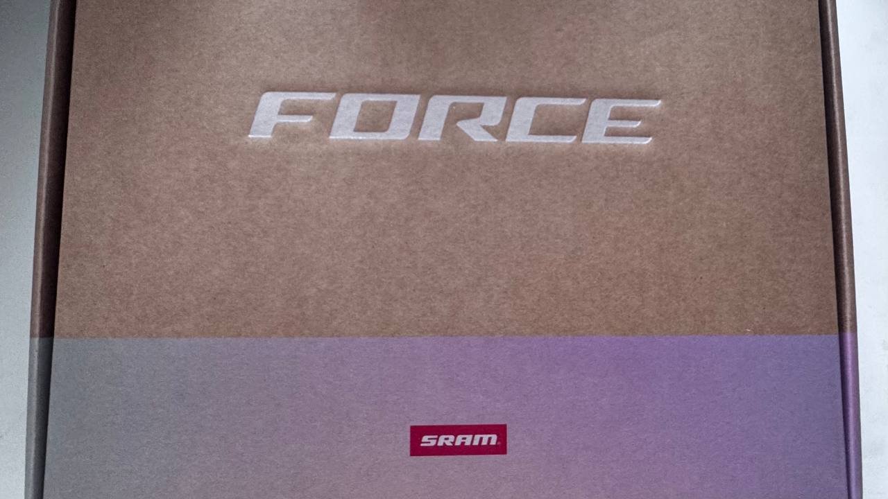 ДВУХСТОРОННЯЯ ЗВЕЗДА SRAM МОЩЕМЕТР С ШАТУНАМИ