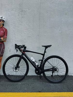 BMC ROADMACHINE 1 - КАРБОНОВЫЙ ШОССЕЙНЫЙ ВЕЛОСИПЕД ПРЕМИУМ-КЛАССА