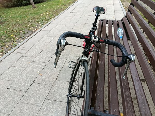 📦 Шоссейный велосипед 
Алюминий/карбон