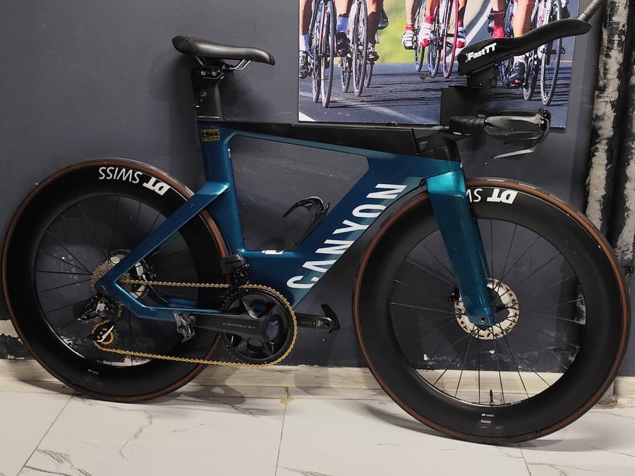 CANYON AEROAD CF SLX