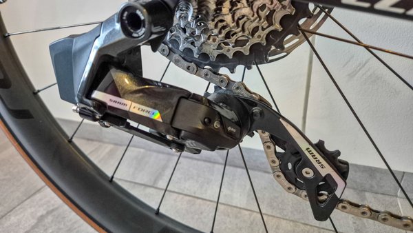 SPECIALIZED TARMAC SL8 PRO