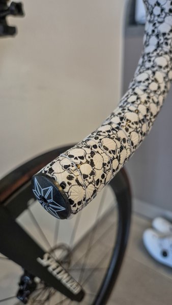 SPECIALIZED TARMAC SL8 PRO