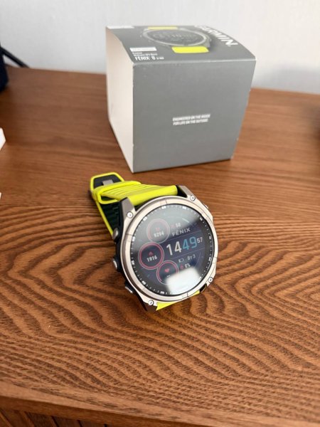 GARMIN FENIX 8 SOLAR