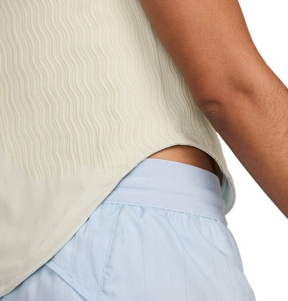 NIKE футболка женская RN DVN DFADV ENG SS TP