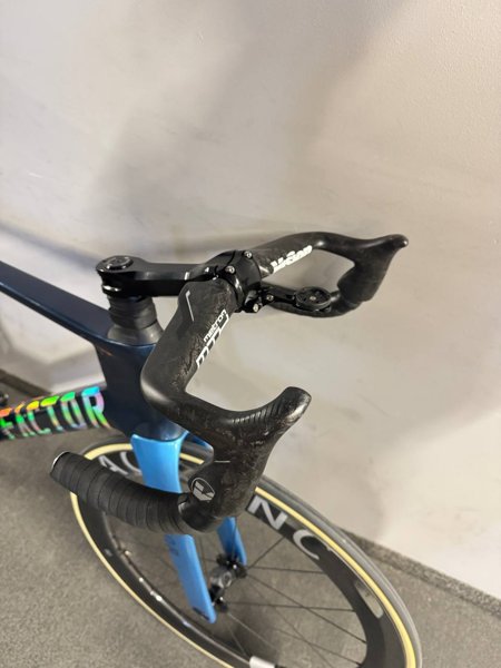 ТРЕКОВЫЙ ВЕЛОСИПЕД FACTOR RAIDEN