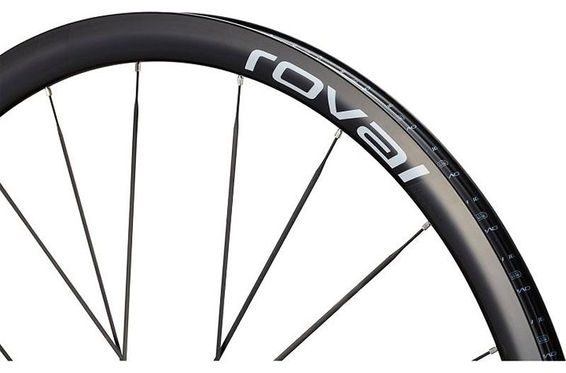 Колеса комплект 28" Roval Alpinist CLX III (gloss carbon - white)