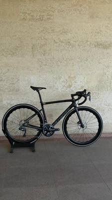SPECIALIZED TARMAC SL6 КАРБОН / SHIMANO ULTEGRA / КАРБОНОВЫЕ АЭРОКОЛЁСА